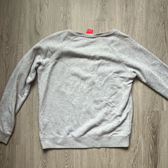 Nike gray sweater - Picture 3 of 3